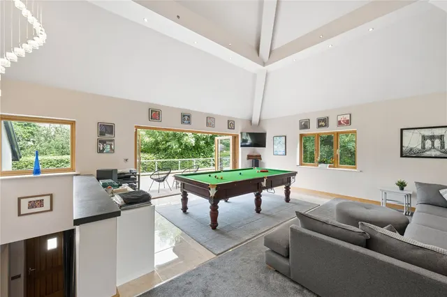 Carleton Road, Pontefract, WF8, photo 1