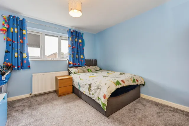 Duncombe Close, Stockport, SK7, photo 3