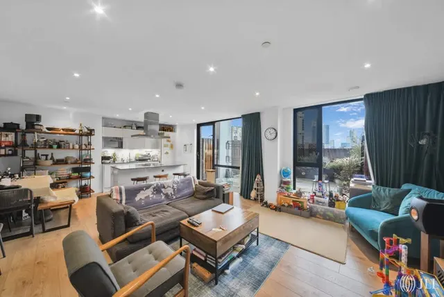 Forrester Way, London, E15, photo 1