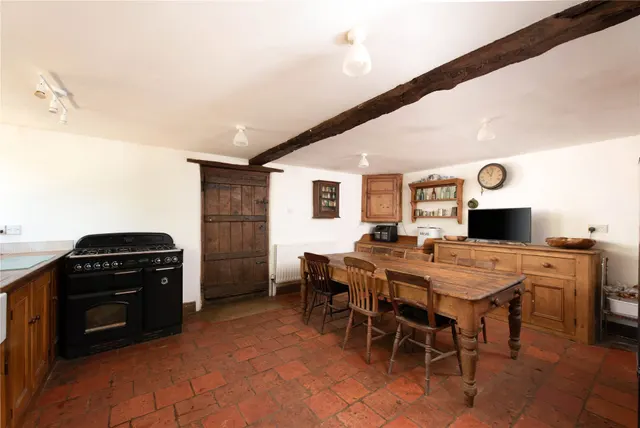 Northampton Road, Blisworth, NN7, photo 3