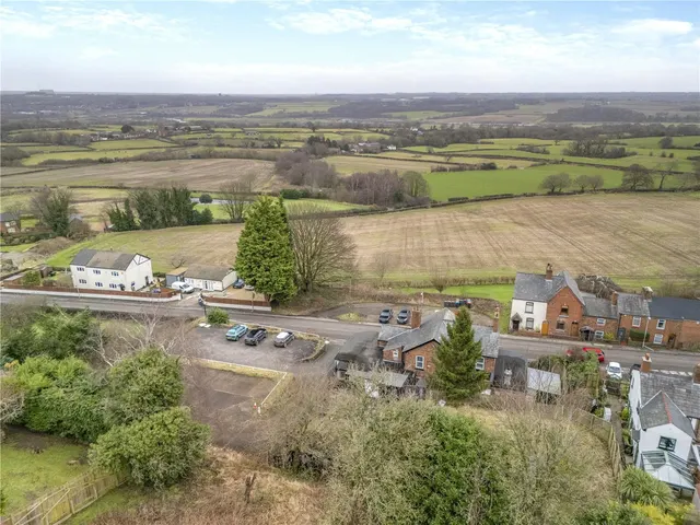 Kingsley Road, Frodsham, WA6, photo 2