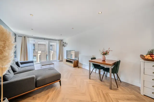 Conington Road, SE13, photo 1