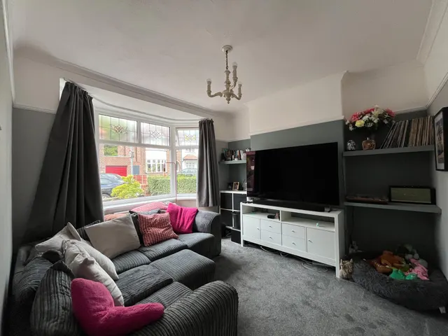 St Wilfrids Drive, Warrington, WA4, photo 2