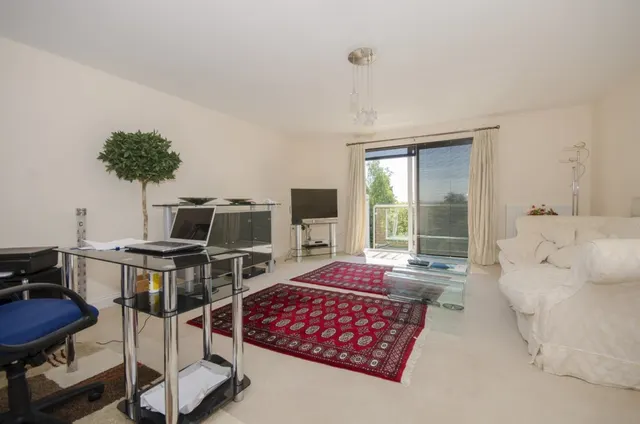 The Cedars, Barwell, LE9, photo 1