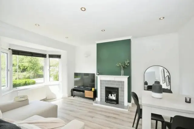 Slades Drive, Chislehurst, BR7, photo 1