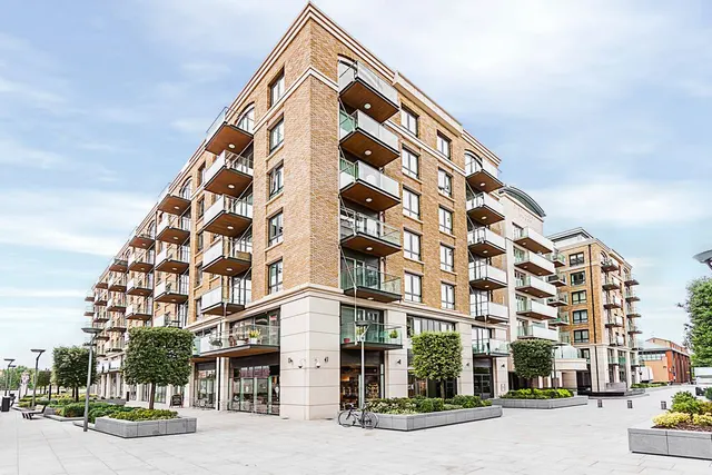 Tierney Lane, Hammersmith, W6, photo 1