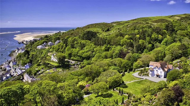 Aberdovey, Gwynedd, LL35 0NA, photo 1