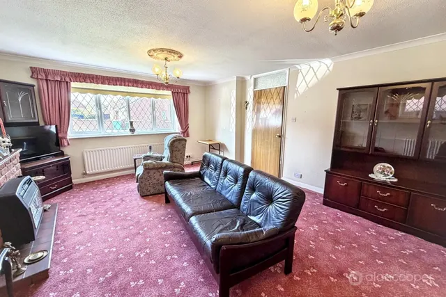 Rainsbrook Drive, Whitestone, CV11, photo 3