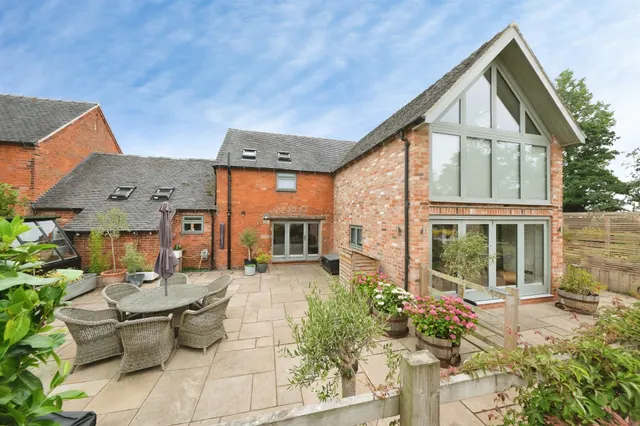 Marjory Lane, Harehill, DE6, photo 1