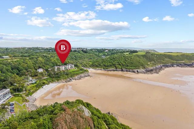 Photo 2 — Caswell Bay Court, Caswell, Swansea, SA3