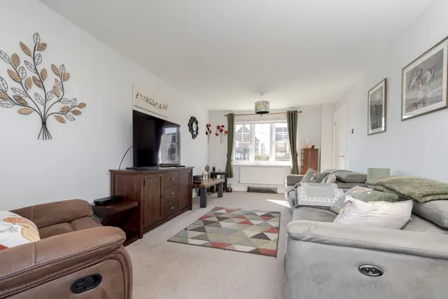 Field Drive, Wyberton, PE21, photo 3