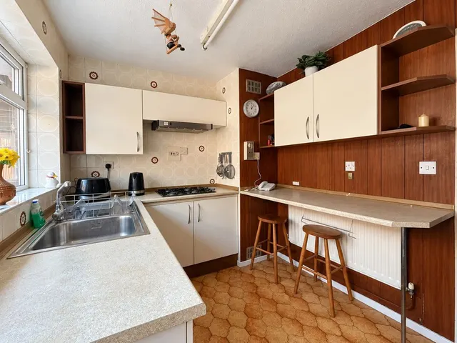 Springhill Road, Burntwood, WS7, photo 2