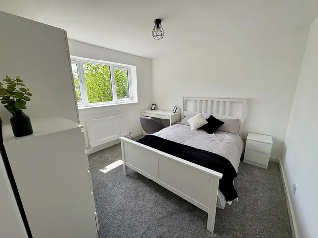 Haviland Way, King's Hedges, Cambridge, CB4, photo 1