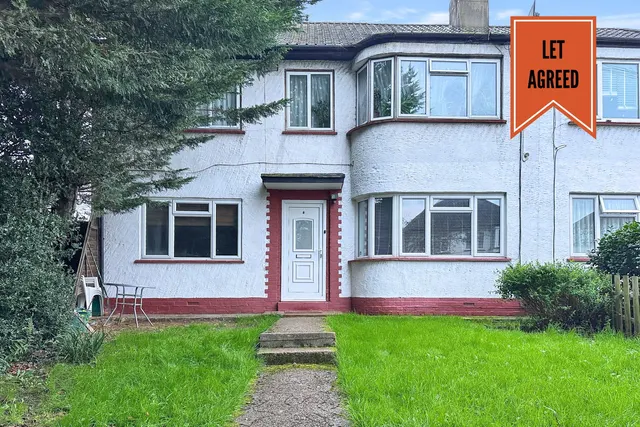 Otterburn Gardens, Isleworth, TW7, photo 1