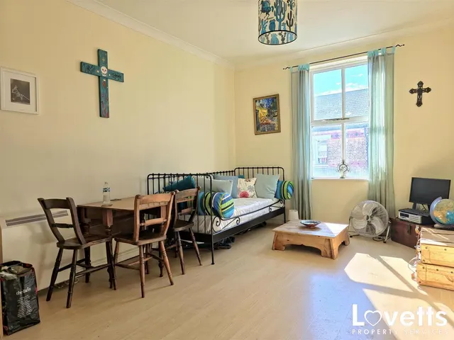 Photo 2 — Ethelbert Road, Margate CT9 1SH