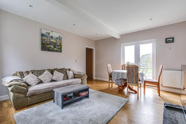 Crowhurst Road, Lingfield, photo 3