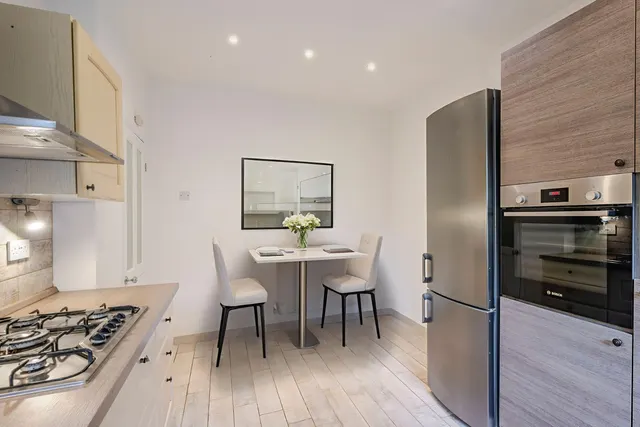 Kings Road, Brentwood, CM14, photo 2