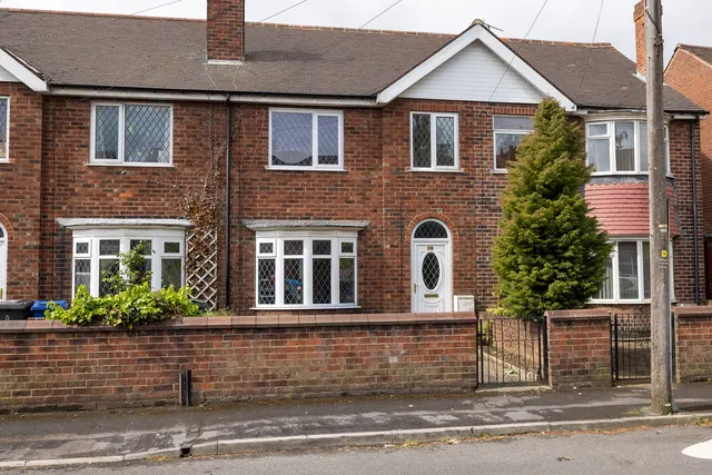 Glamis Road, Town Moor, DN2, photo 1
