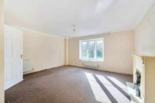 St Andrews Mews, Wells, BA5, photo 2
