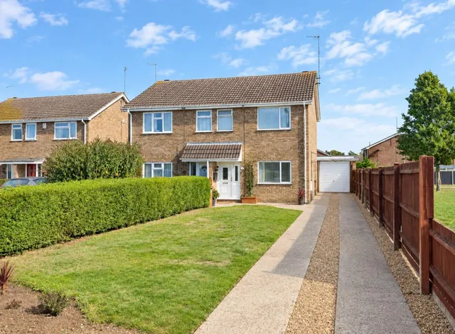 Borrowdale Close, Gunthorpe, PE4, photo 1
