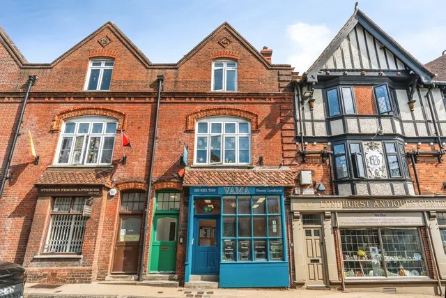 High Street, Lyndhurst, SO43, photo 2