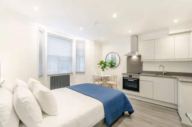 Finborough Road, London, photo 2