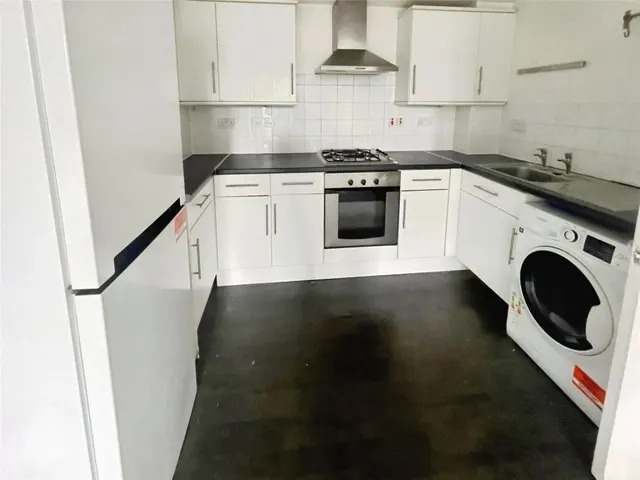 Martins Road, Bromley, BR2, photo 3