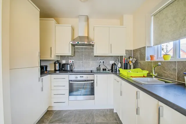 Photo 2 — Stancliffe Drive, MANCHESTER, Lancashire, M27