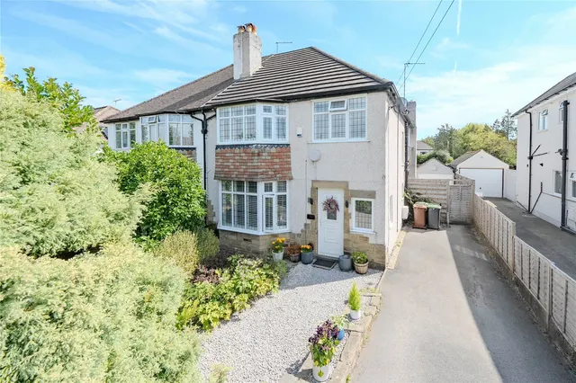 Otley Road, Adel, LS16, photo 1