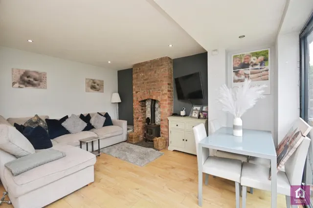 Cedar Avenue, Whitefield, M45, photo 2
