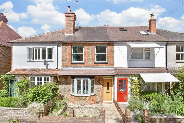 Lawns Road, Rudgwick, RH12, photo 1