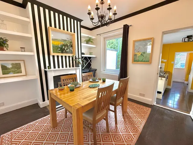 Radnor Street, Swindon, Wiltshire, SN1 3PR, photo 1
