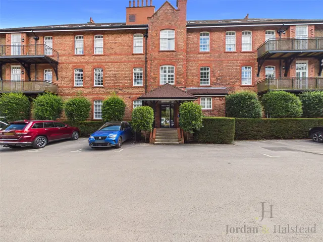 Kingswood Park, Kingswood, Frodsham, Cheshire, WA6 6EH, photo 1