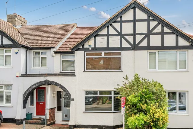 Sunray Avenue, Bromley, BR2, photo 1