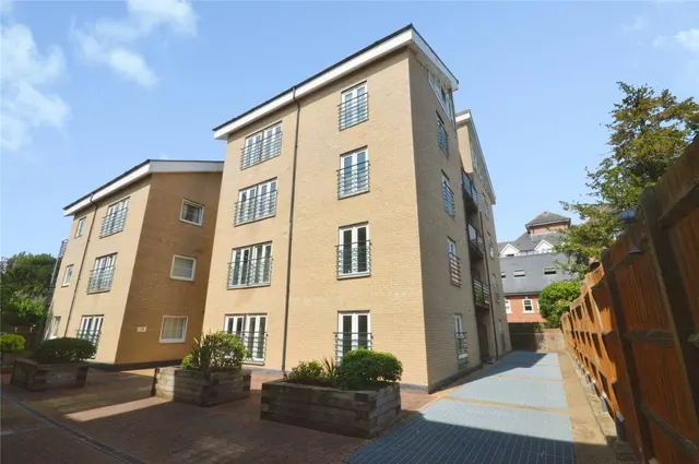 with 2 bedrooms in Stansted, CM24, photo 1