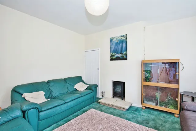 Photo 3 — Montacute Road, Tintinhull, YEOVIL