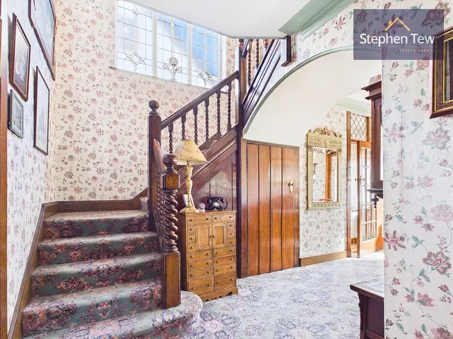 Lytham Road, Blackpool, FY4, photo 2