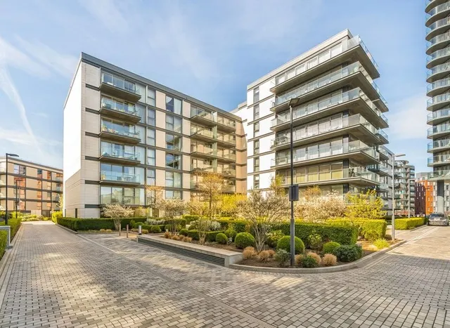 Waterfront Drive, Chelsea Harbour, SW10, photo 1