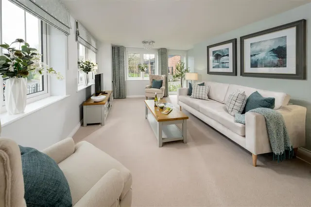South Acre Drive, Handforth, photo 1