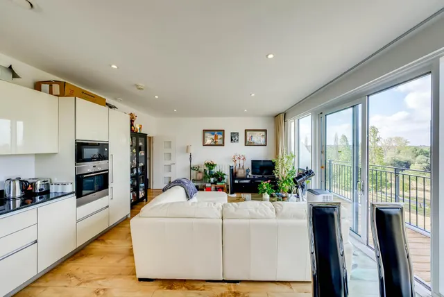 Embry Road, London, SE9, photo 3