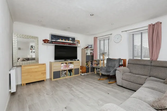 The Holt, Hailsham, BN27, photo 2