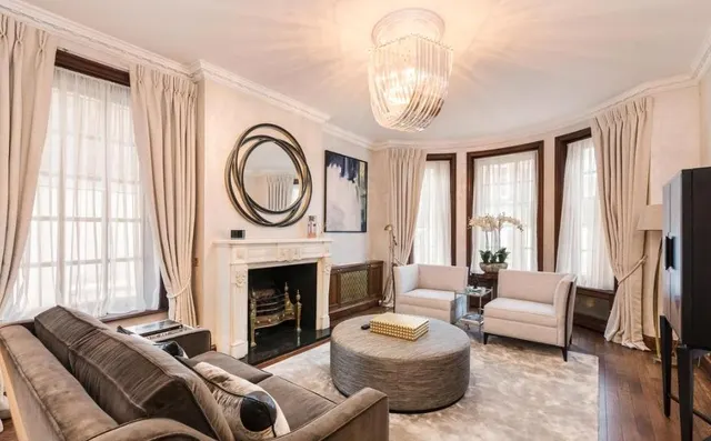 Upper Brook Street, Mayfair, W1K, photo 2