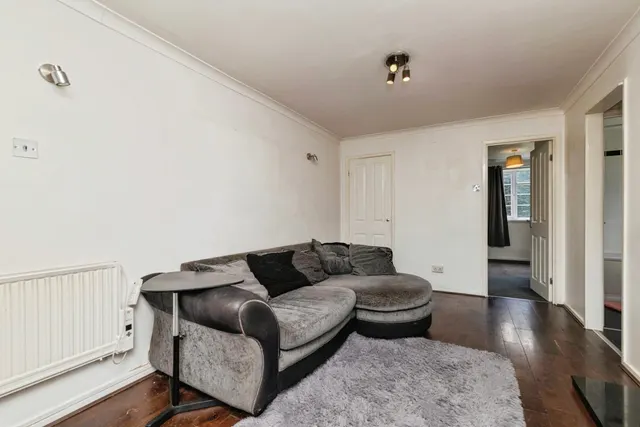 Photo 3 — Slaley Close, Gateshead, Tyne and Wear, NE10