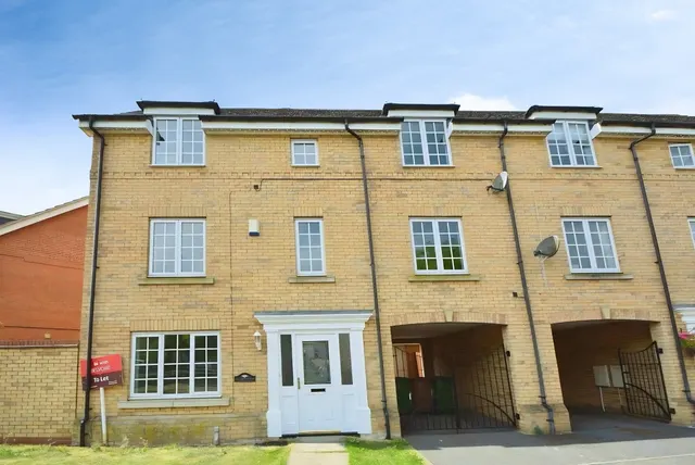Tinus Avenue, Hampton Vale, Peterborough, PE7, photo 1