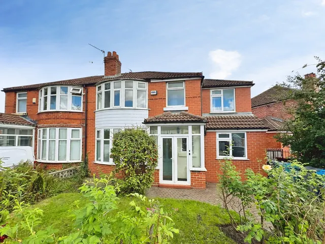 Yew Tree Road, Fallowfield, M14, photo 1