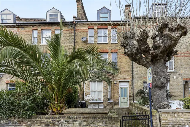 Hungerford Road, London, photo 1