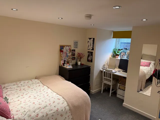 Royal Park Grove, Hyde Park, LS6, photo 2