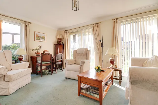 High Wych Road, Sawbridgeworth, CM21, photo 2