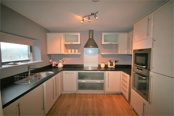 Photo 3 — St Christophers Court, Maritime Quarter, SWANSEA, SA1 1UA