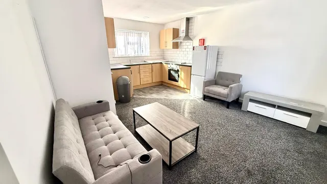 Lupton Road, Lowedges, S8, photo 2